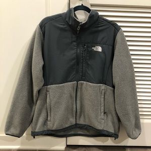Women’s North Face Zipper Jacket